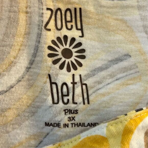 Zoey Beth Plus 3X Yellow Geometric Ruffle Tank Top Sleeveless Casual - Picture 5 of 8